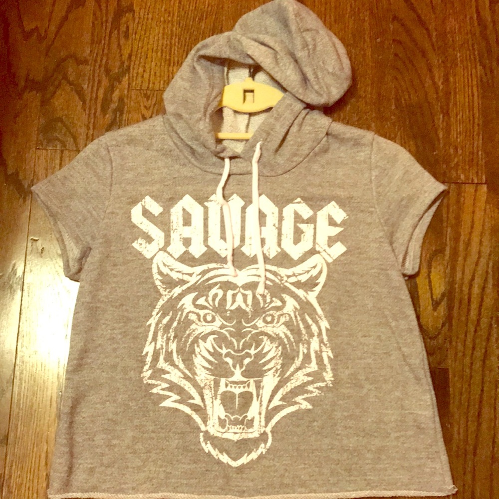 Cropped sleeveless hoodie